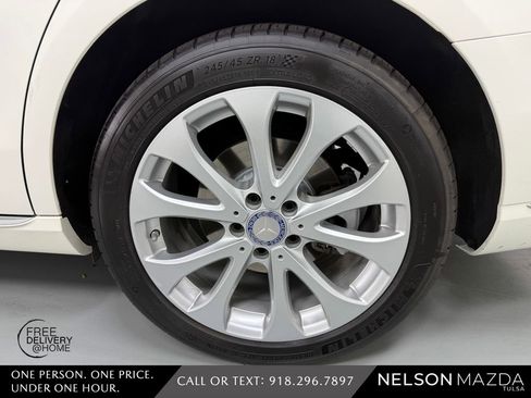 Used 2017 Mercedes-Benz E 300 4MATIC image 12