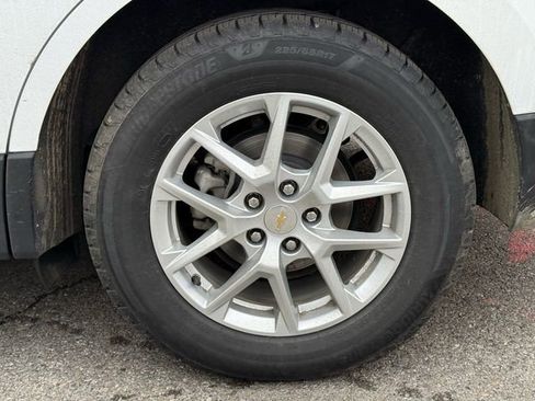 Used 2024 Chevrolet Equinox LT image 13