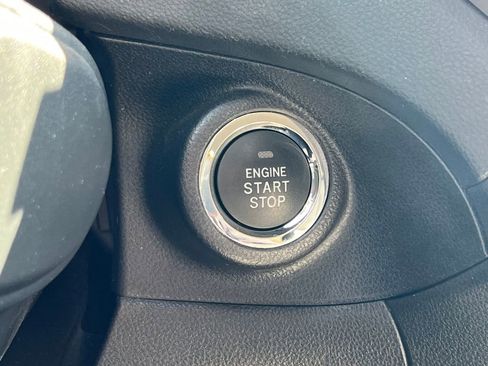 Used 2023 Subaru Ascent Premium w/ Convenience Package image 31