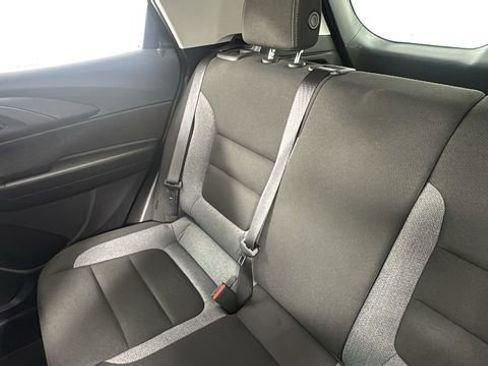 Used 2025 Chevrolet TrailBlazer LT image 14