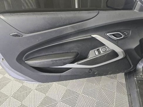 Used 2022 Chevrolet Camaro LT RWD image 14