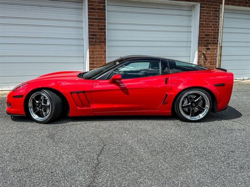 Used 2013 Chevrolet Corvette Grand Sport RWD image 7