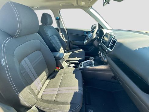 New 2026 Hyundai Venue SEL image 20