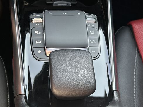 Certified 2023 Mercedes-Benz GLB 250 image 35