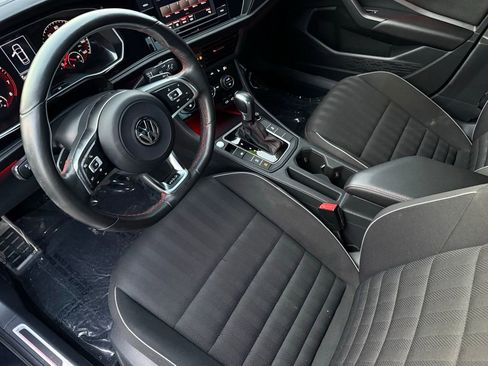Used 2021 Volkswagen Jetta GLI image 16