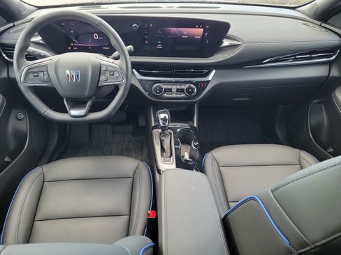 Used 2025 Buick Envista Sport Touring w/ Convenience I Package FWD image 15