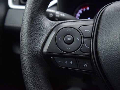 Used 2024 Toyota RAV4 LE image 29