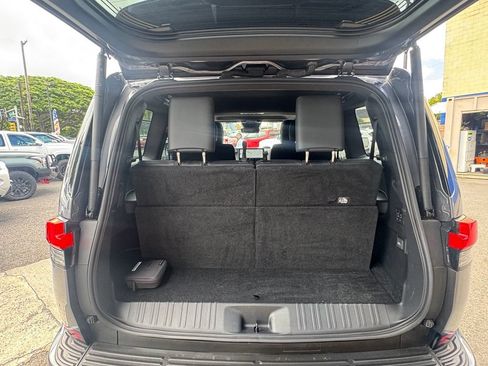 Used 2024 Lexus GX 550 AWD/4WD image 19