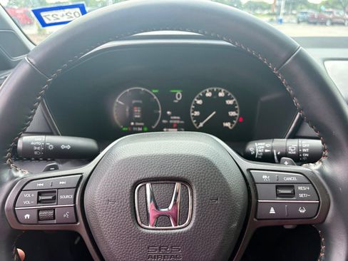 Used 2025 Honda CR-V Sport image 13
