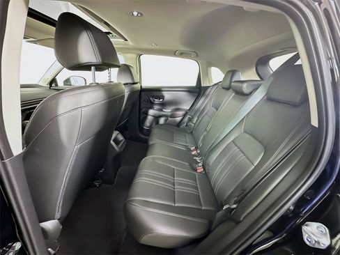 Certified 2026 Honda HR-V EX-L image 4