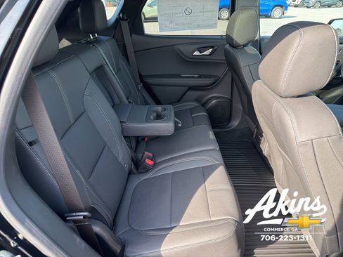 New 2026 Chevrolet Blazer LT w/ LPO, Black Sport Package FWD image 20