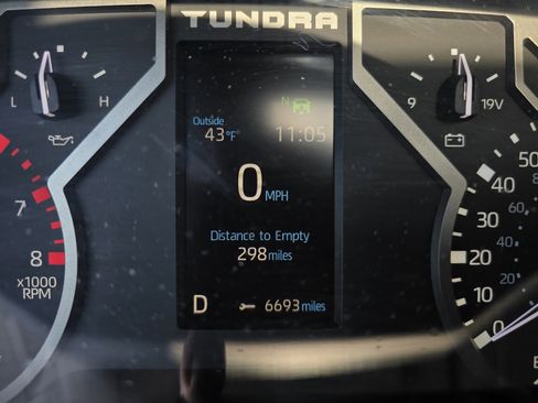 Used 2022 Toyota Tundra Limited image 20