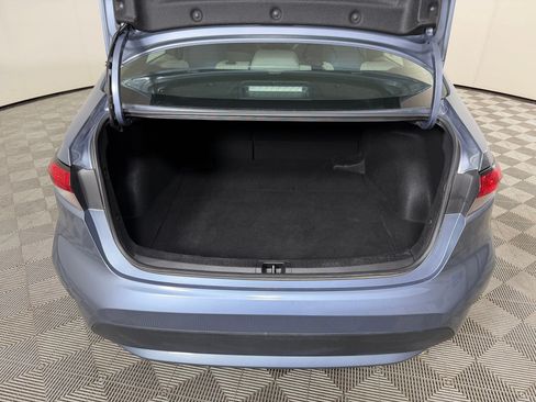 Used 2022 Toyota Corolla LE FWD image 24