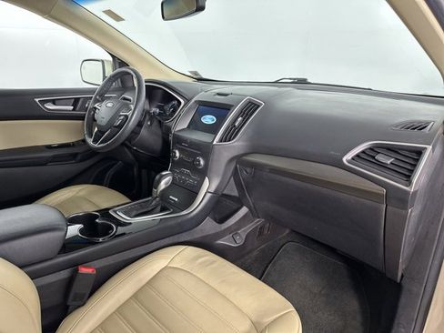 Used 2017 Ford Edge SEL w/ Equipment Group 201A image 25