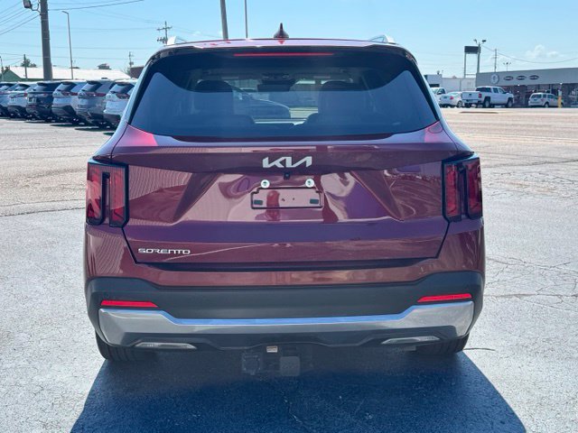 Used 2025 Kia Sorento EX w/ Panoramic Sunroof Package FWD image 4