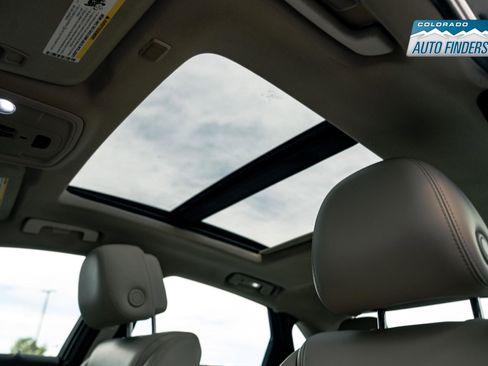 Used 2014 Cadillac XTS Luxury w/ Driver Awareness Package image 21