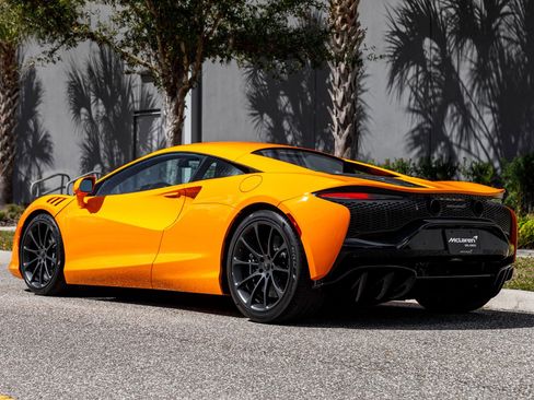 New 2026 McLaren Artura RWD image 24