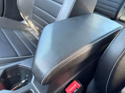 Used 2024 Volkswagen Jetta SE FWD image 15