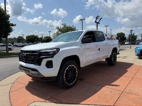 New 2026 Chevrolet Colorado Z71 w/ Technology Package AWD/4WD image 3