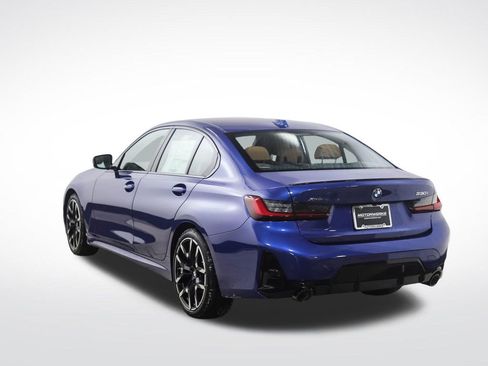 Used 2026 BMW 330i xDrive Sedan w/ M Sport Package AWD/4WD image 3