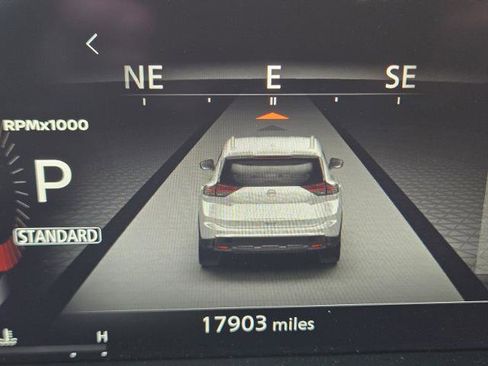 Certified 2024 Nissan Rogue Platinum w/ Platinum Premium Package image 25