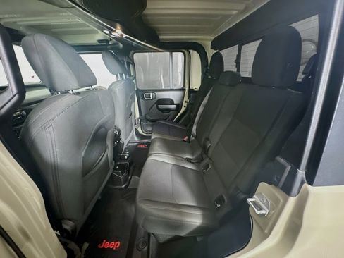 Used 2020 Jeep Gladiator Sport w/ Quick Order Package 24S AWD/4WD image 28