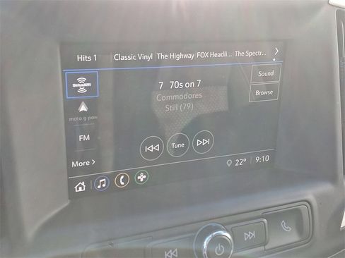 Used 2023 GMC Terrain SLE w/ Driver Convenience Package image 16