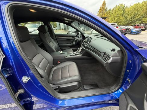 Used 2021 Honda Accord Sport image 15
