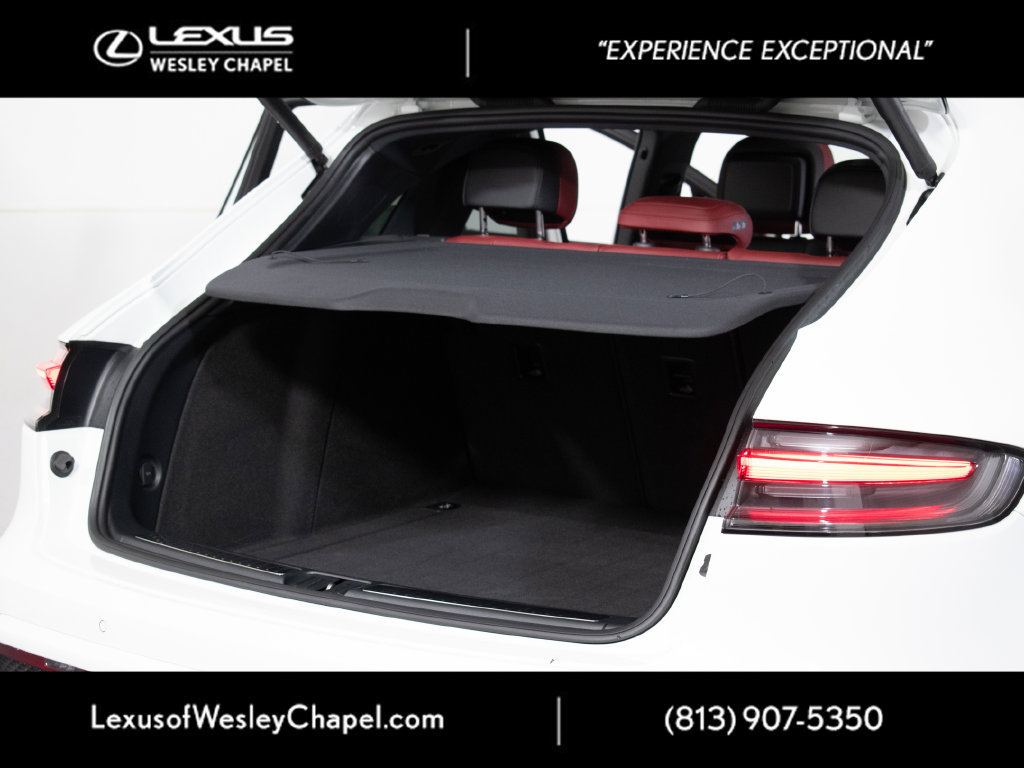 Used 2024 Porsche Macan AWD/4WD image 12