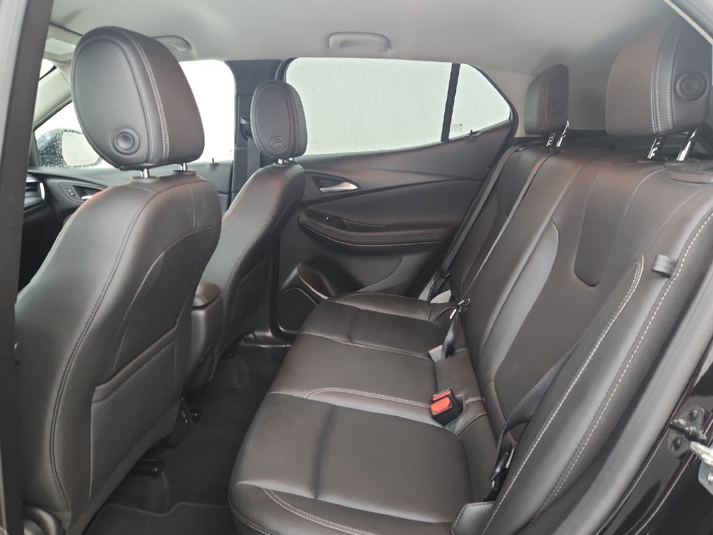 Used 2024 Buick Encore GX Sport Touring AWD/4WD image 32