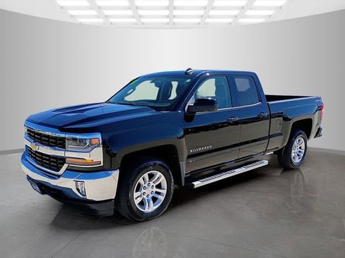 Used 2018 Chevrolet Silverado 1500 LT w/ All Star Edition image 6