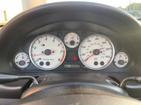 Used 2004 MAZDA MX-5 Miata w/ Convenience Pkg RWD image 14