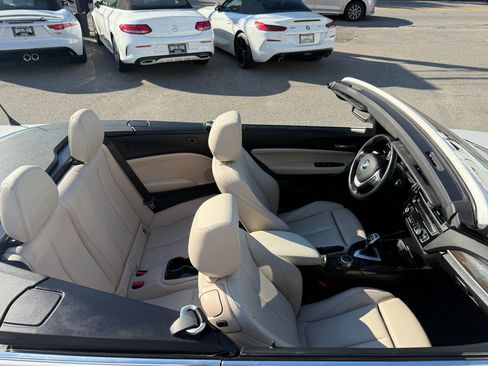 Used 2016 BMW 228i xDrive Convertible image 18