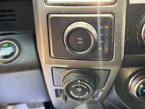 Used 2019 Ford F150 Raptor w/ Equipment Group 802A Luxury AWD/4WD image 18