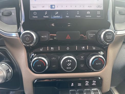 Used 2022 RAM 1500 Laramie image 47