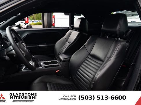 Used 2013 Dodge Challenger R/T Plus RWD image 8