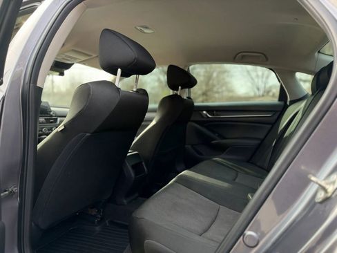 Used 2019 Honda Accord LX image 11