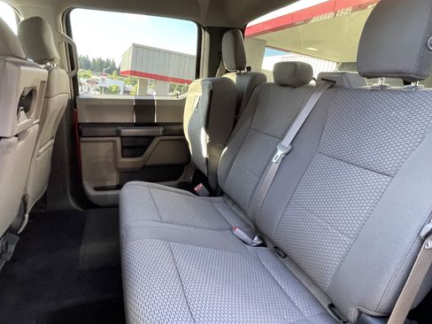 Used 2016 Ford F150 XLT AWD/4WD image 13
