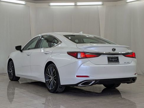 Used 2023 Lexus ES 350 w/ Premium Package image 6