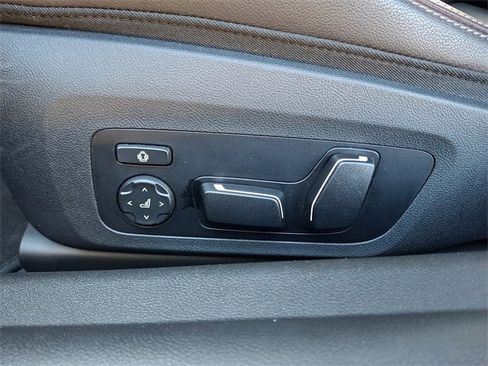 Used 2025 BMW M2 image 26