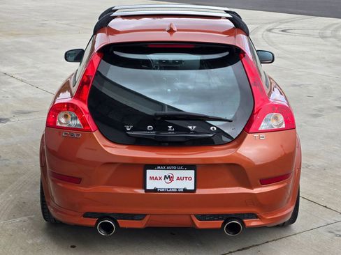 Used 2011 Volvo C30 FWD image 7
