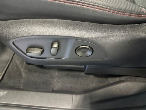 Used 2024 Chevrolet Traverse RS image 27