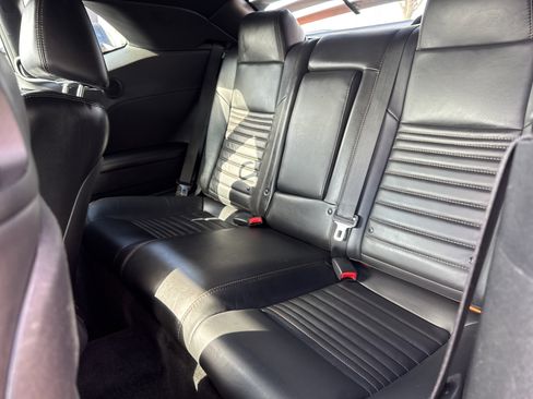 Used 2014 Dodge Challenger R/T image 34