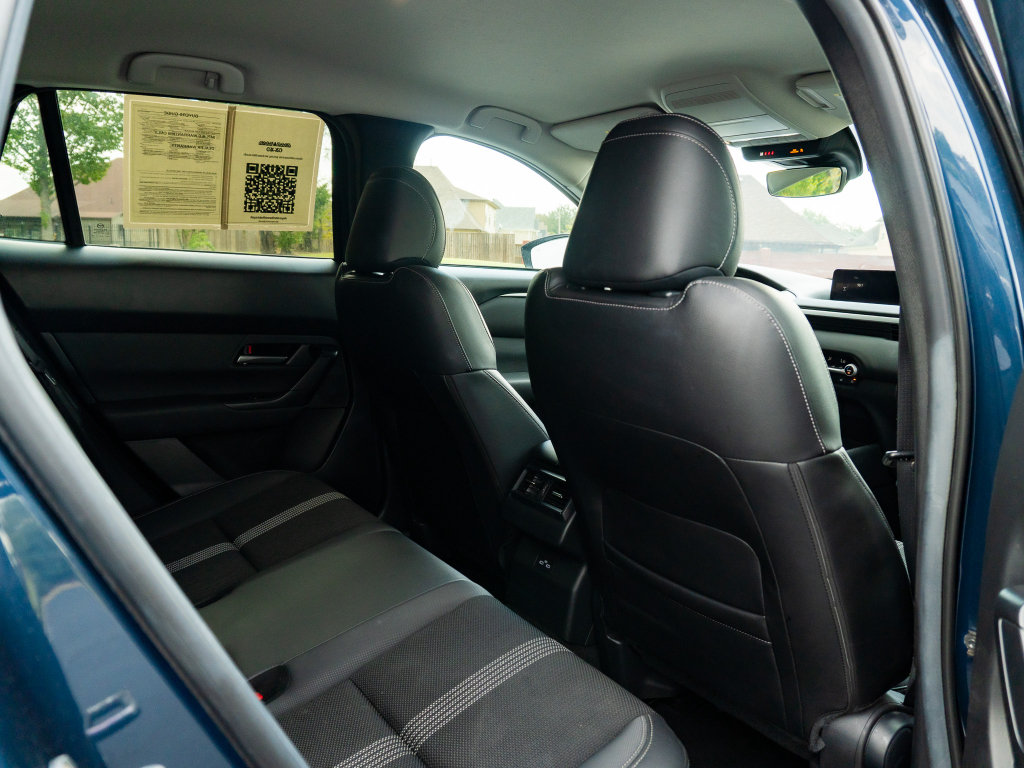 Used 2025 MAZDA CX-50 AWD 2.5 S w/ Preferred Package image 16