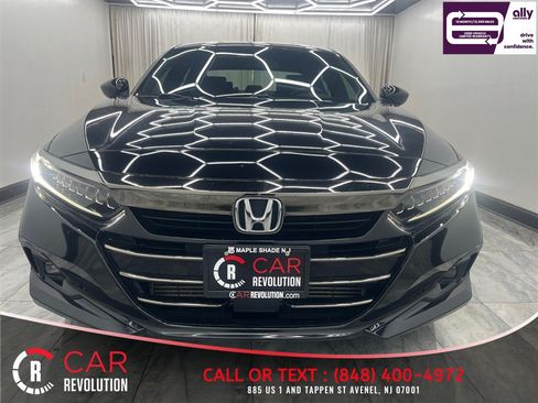 Used 2022 Honda Accord Sport image 2