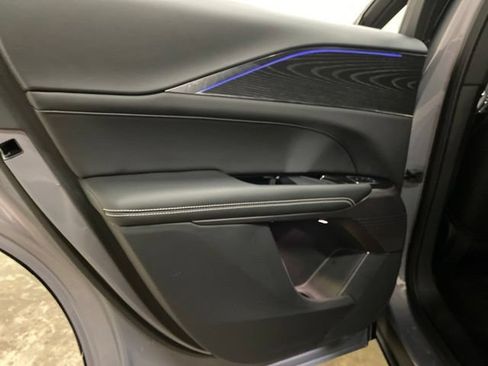 Used 2024 Cadillac Lyriq Sport RWD image 69