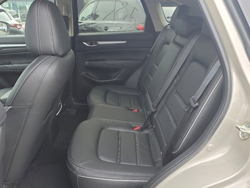 New 2025 MAZDA CX-5 AWD 2.5 S w/ Preferred Package image 13