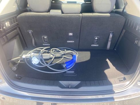 Certified 2024 MAZDA CX-90 Plug-In Hybrid w/ Preferred AWD/4WD image 6