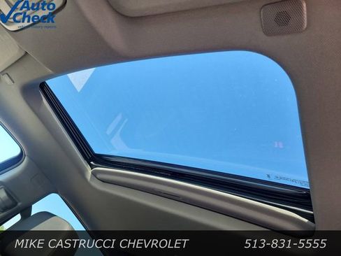 Used 2025 Chevrolet Silverado 1500 LTZ AWD/4WD image 21