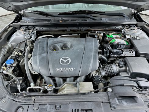 Used 2014 MAZDA MAZDA3 s Touring FWD image 32